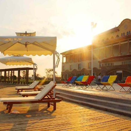 Haiyang Shenglong Jianguo Hotel Fengcheng  Exterior photo