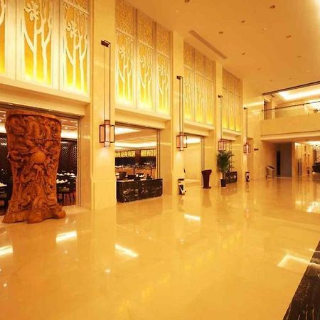 Haiyang Shenglong Jianguo Hotel Fengcheng  Exterior photo