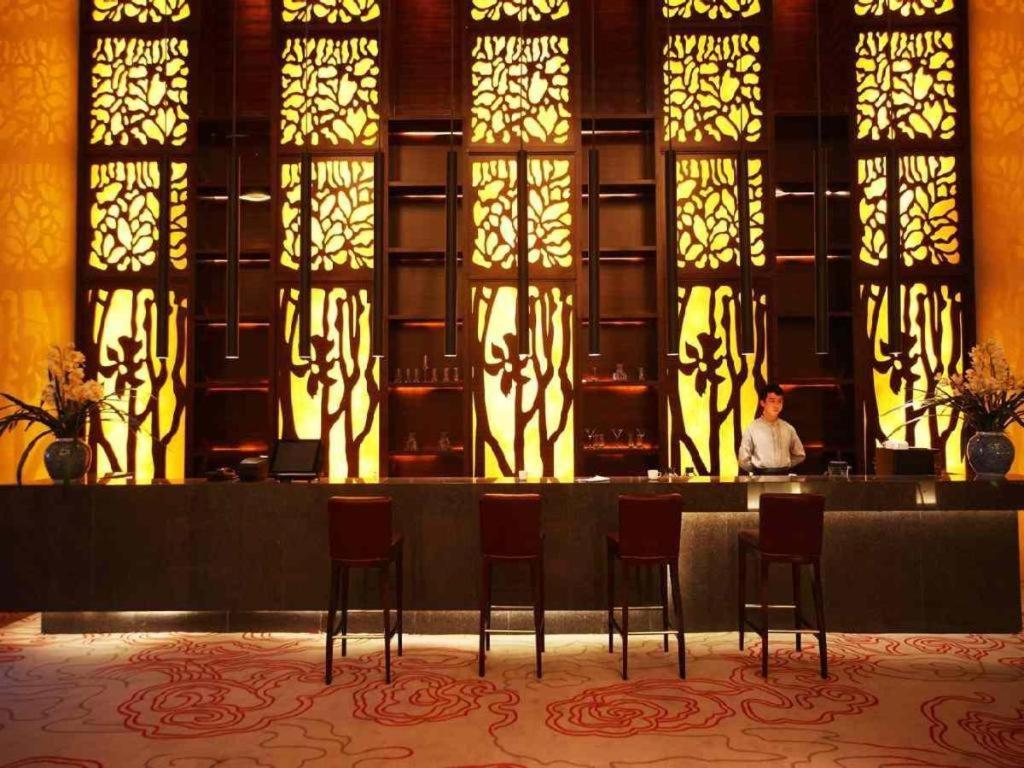 Haiyang Shenglong Jianguo Hotel Fengcheng  Exterior photo