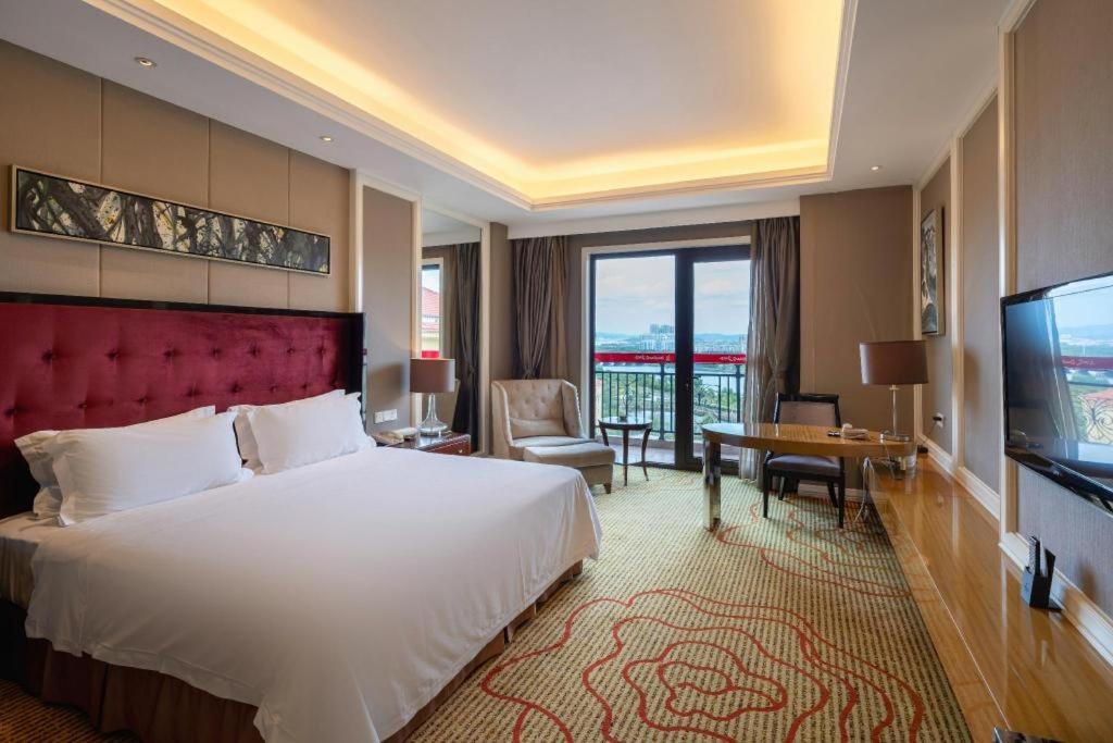 Haiyang Shenglong Jianguo Hotel Fengcheng  Exterior photo